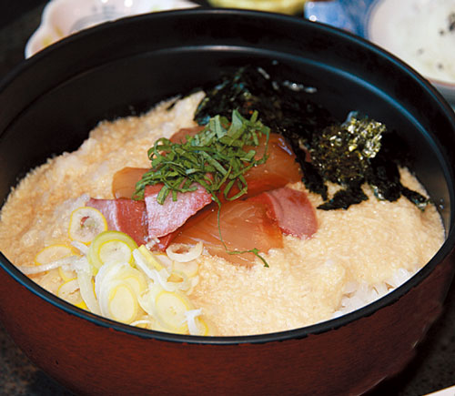 やまかけ丼