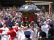 天津神社春大祭