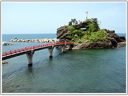 弁天岩「厳島神社」